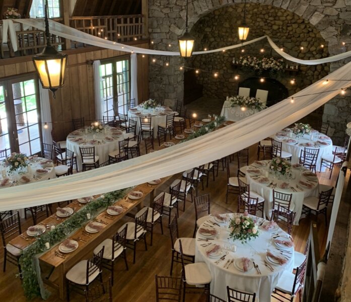 valhalla tahoe wedding dining set up